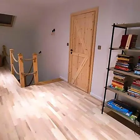 Pod Kasztanem Райча